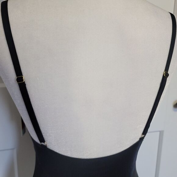 Sam Edelman Bonded Thong bodysuit in black - Picture 9 of 9